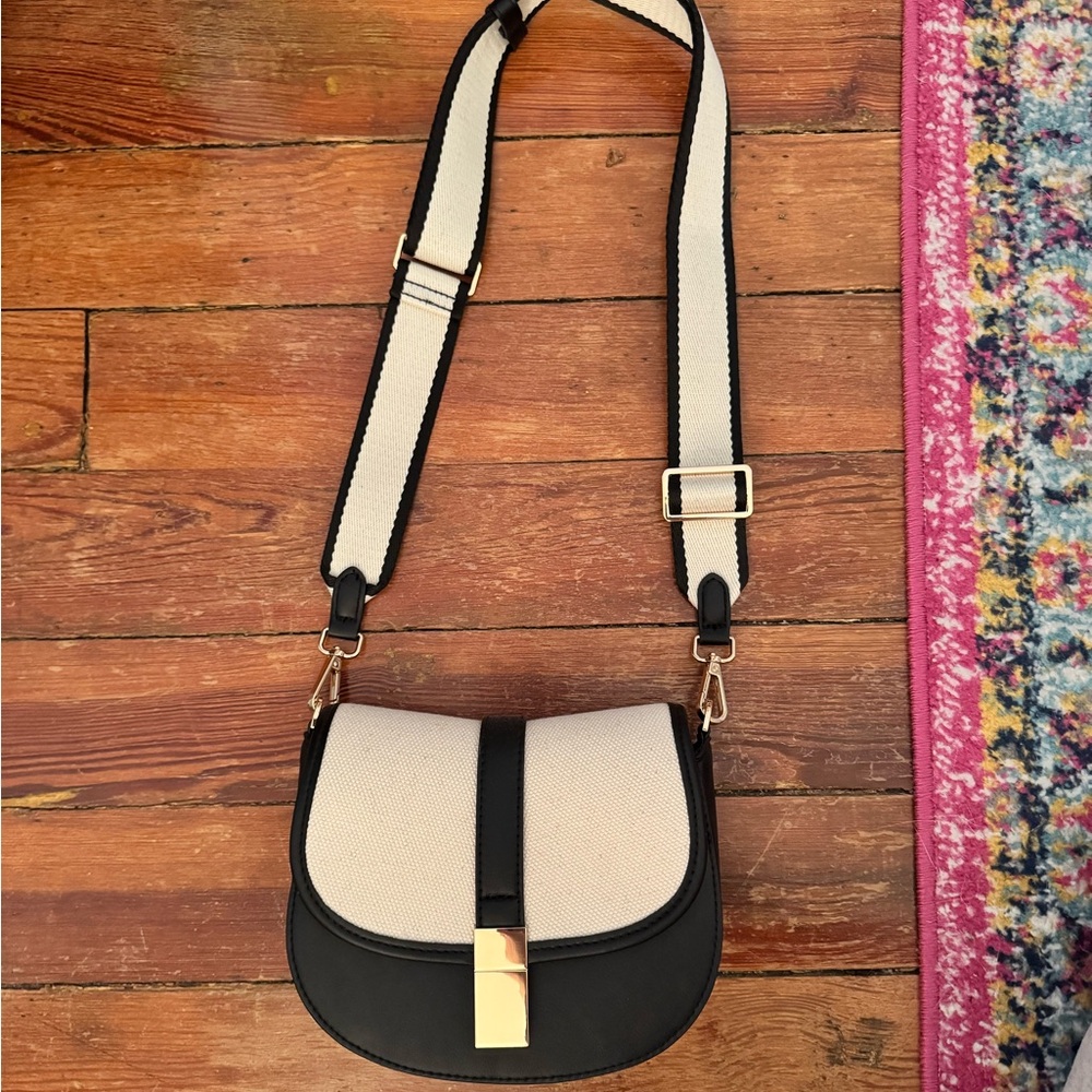 Black and Cream Women's Bag